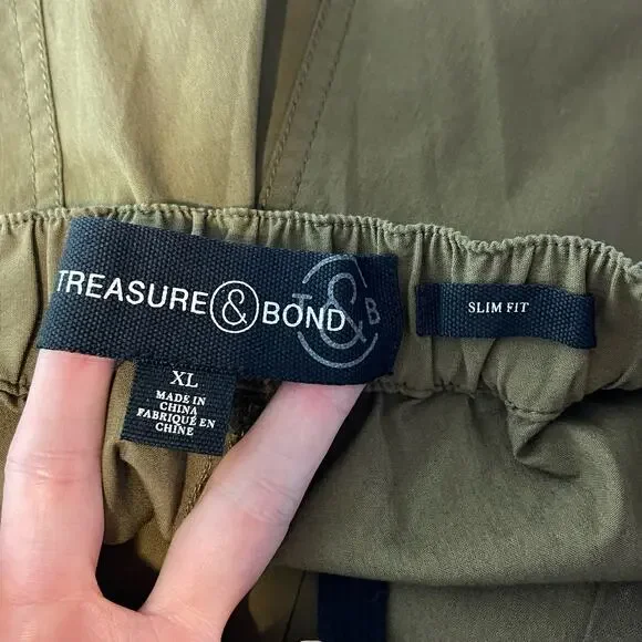 Treasure & Bond Olive Green Mid Rise Slim Fit Elastic Waist Shorts NWT Size XL - Picture 11 of 12
